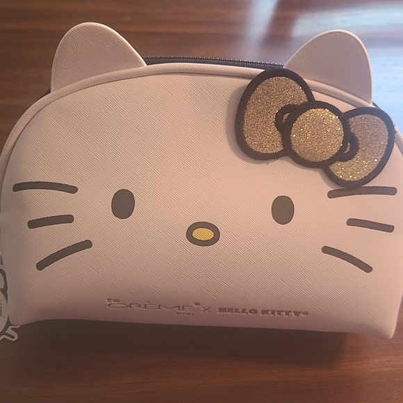 Hello kitty cosmetic bag - Picture 4 of 5